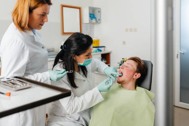 Best Cosmetic Emergency Dentistry in Glens Falls North, NY